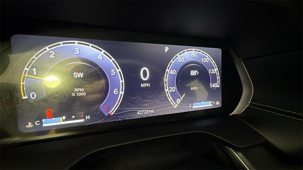 used 2023 Jeep Grand Cherokee car, priced at $25,525