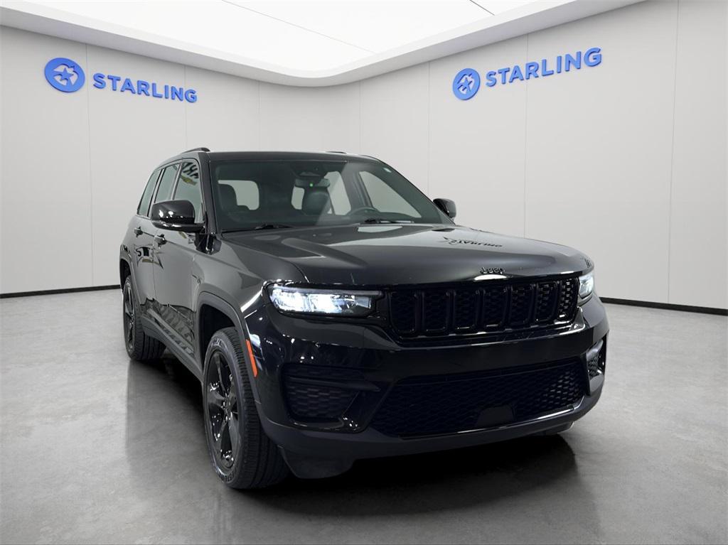 used 2023 Jeep Grand Cherokee car, priced at $25,525