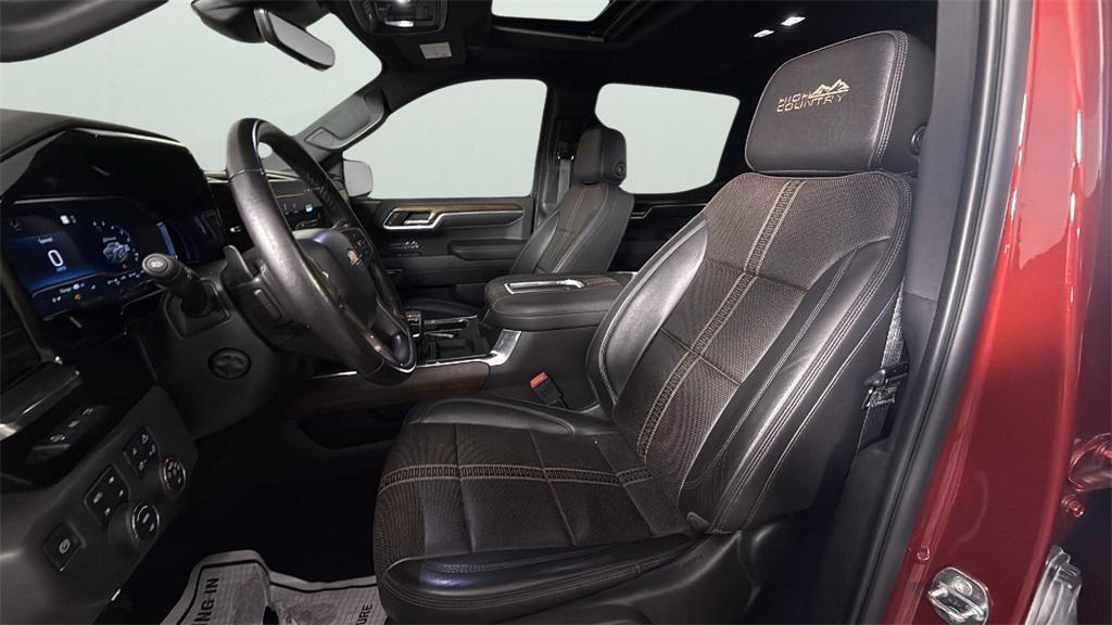 used 2022 Chevrolet Silverado 1500 car, priced at $49,305