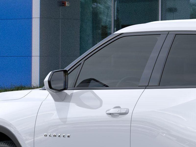 new 2025 Chevrolet Blazer car, priced at $31,273