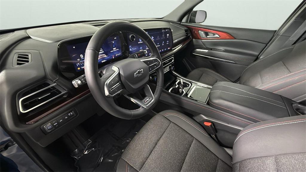 used 2024 Chevrolet Traverse car, priced at $46,992