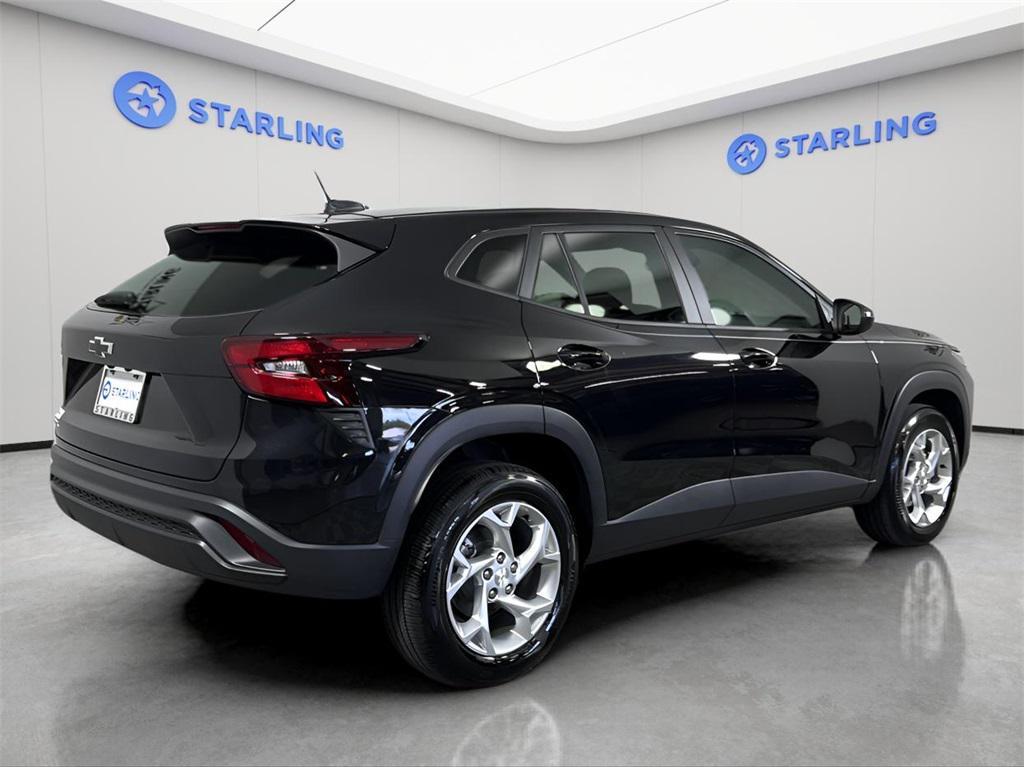 used 2025 Chevrolet Trax car, priced at $22,889