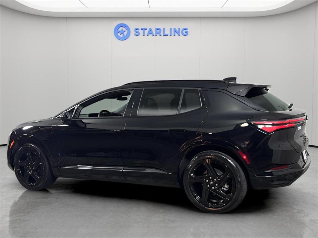 used 2024 Chevrolet Equinox EV car, priced at $26,895