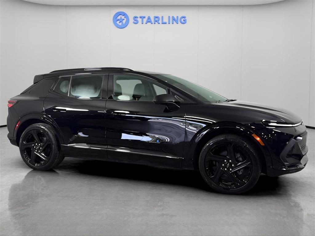 used 2024 Chevrolet Equinox EV car, priced at $26,895