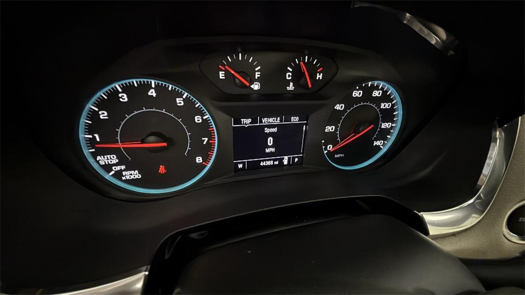 used 2023 Chevrolet Traverse car, priced at $24,989