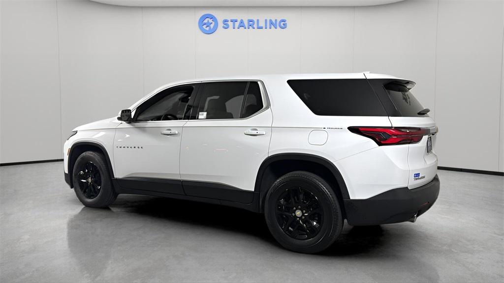 used 2023 Chevrolet Traverse car, priced at $24,989