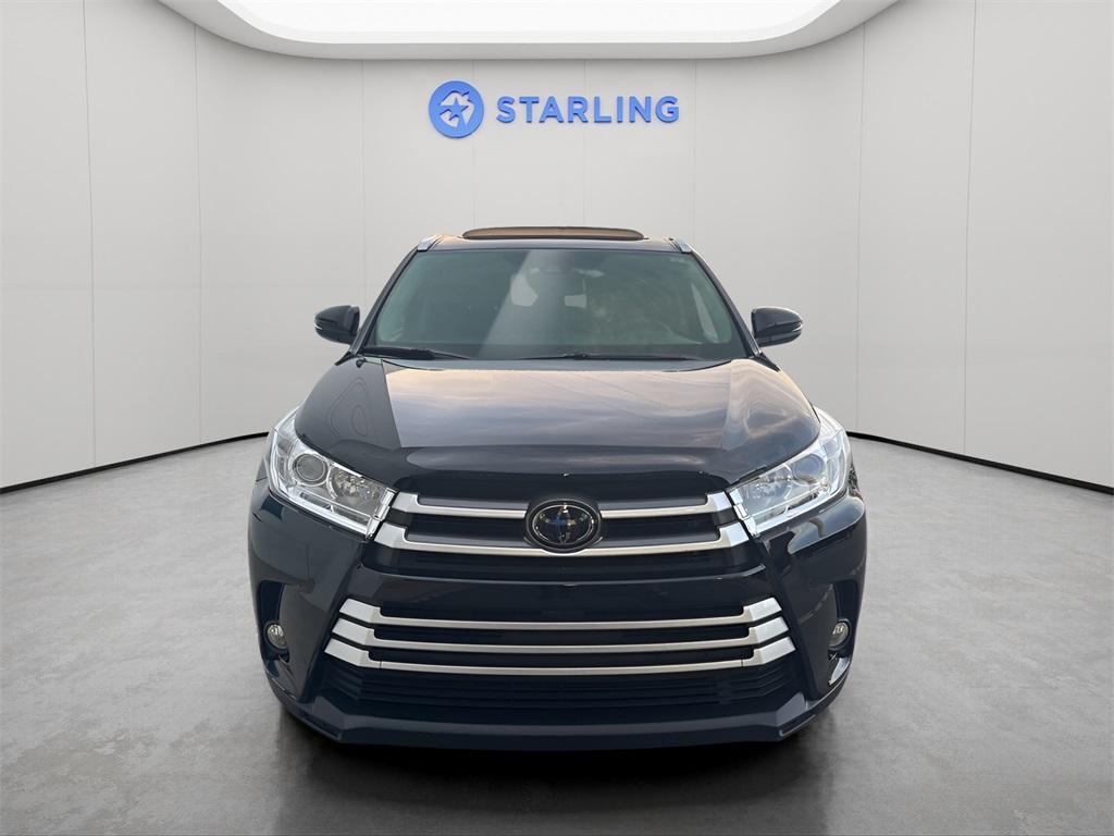 used 2018 Toyota Highlander car, priced at $27,788