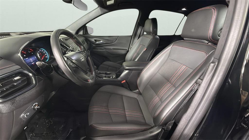 used 2024 Chevrolet Equinox car, priced at $22,895