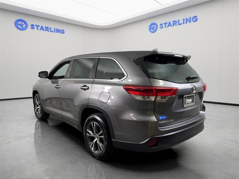 used 2019 Toyota Highlander car, priced at $20,905