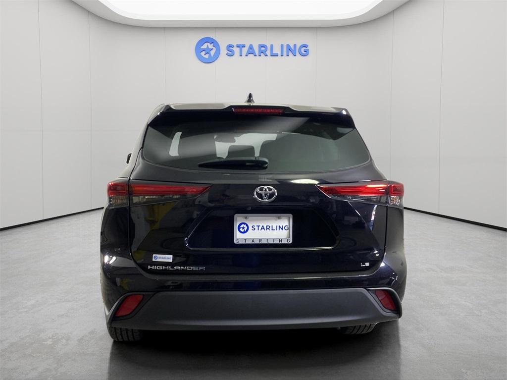 used 2020 Toyota Highlander car, priced at $28,085