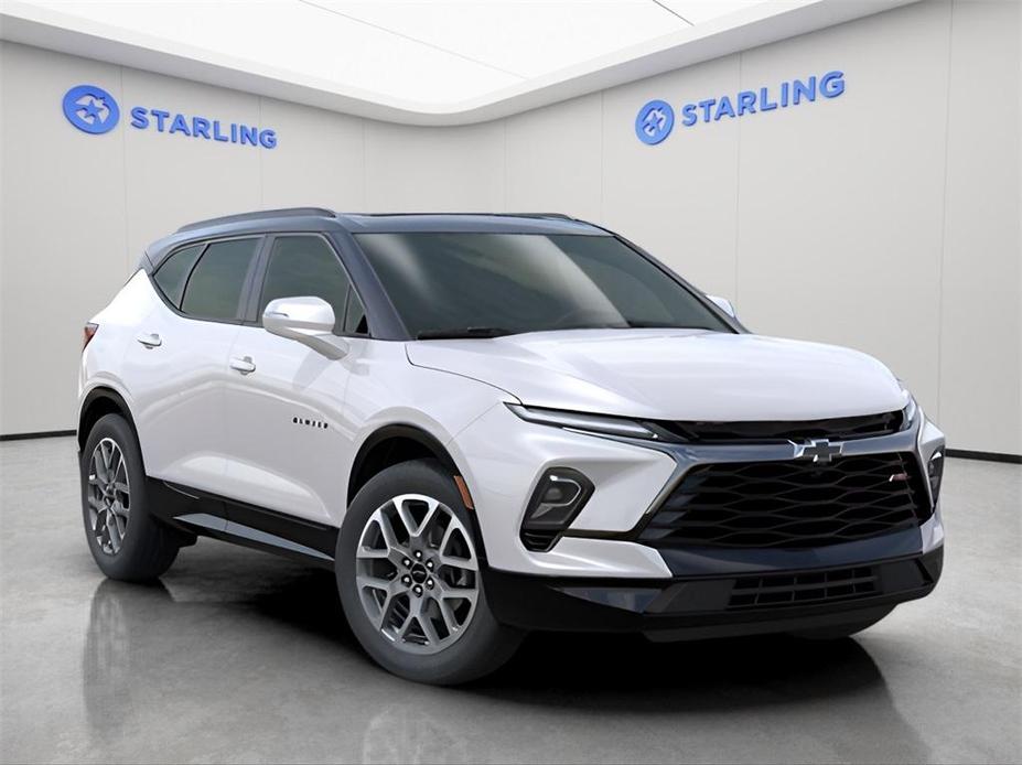 new 2025 Chevrolet Blazer car, priced at $45,871