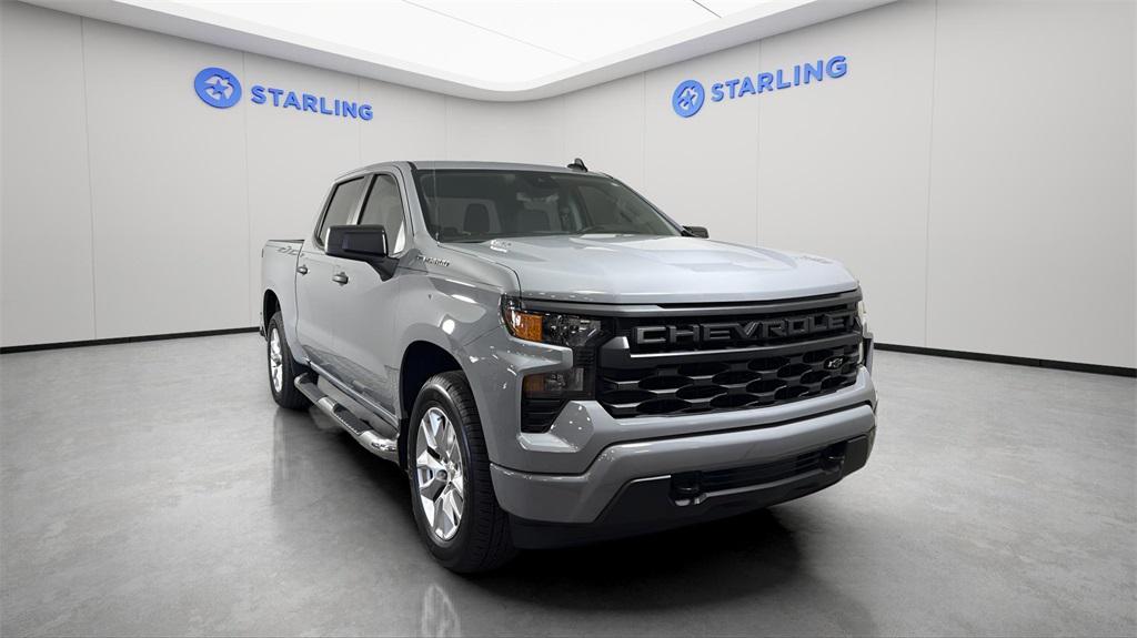 used 2025 Chevrolet Silverado 1500 car, priced at $33,895