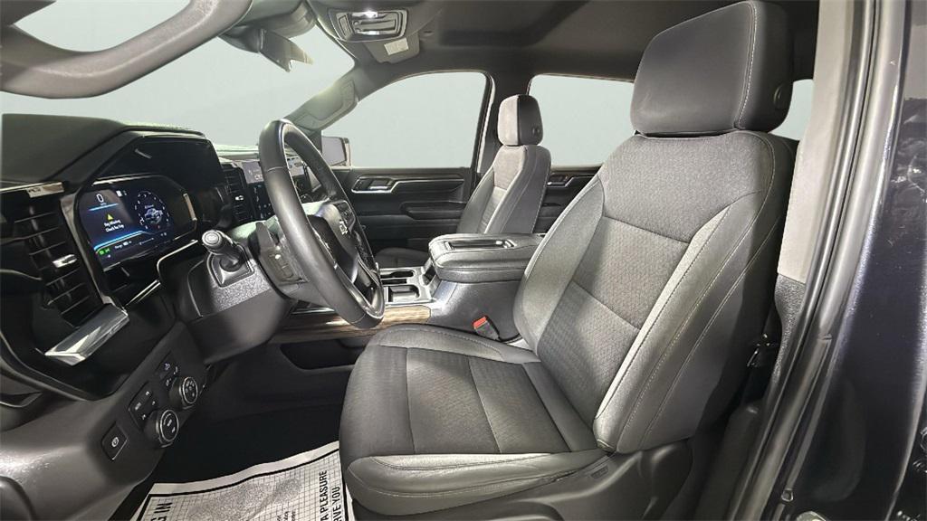used 2022 Chevrolet Silverado 1500 car, priced at $31,542