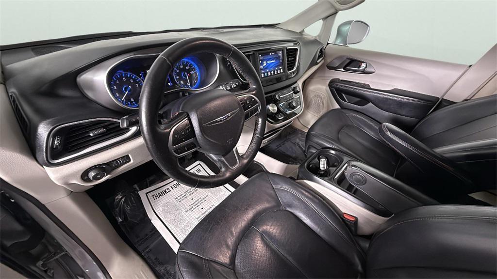 used 2020 Chrysler Pacifica car, priced at $11,650