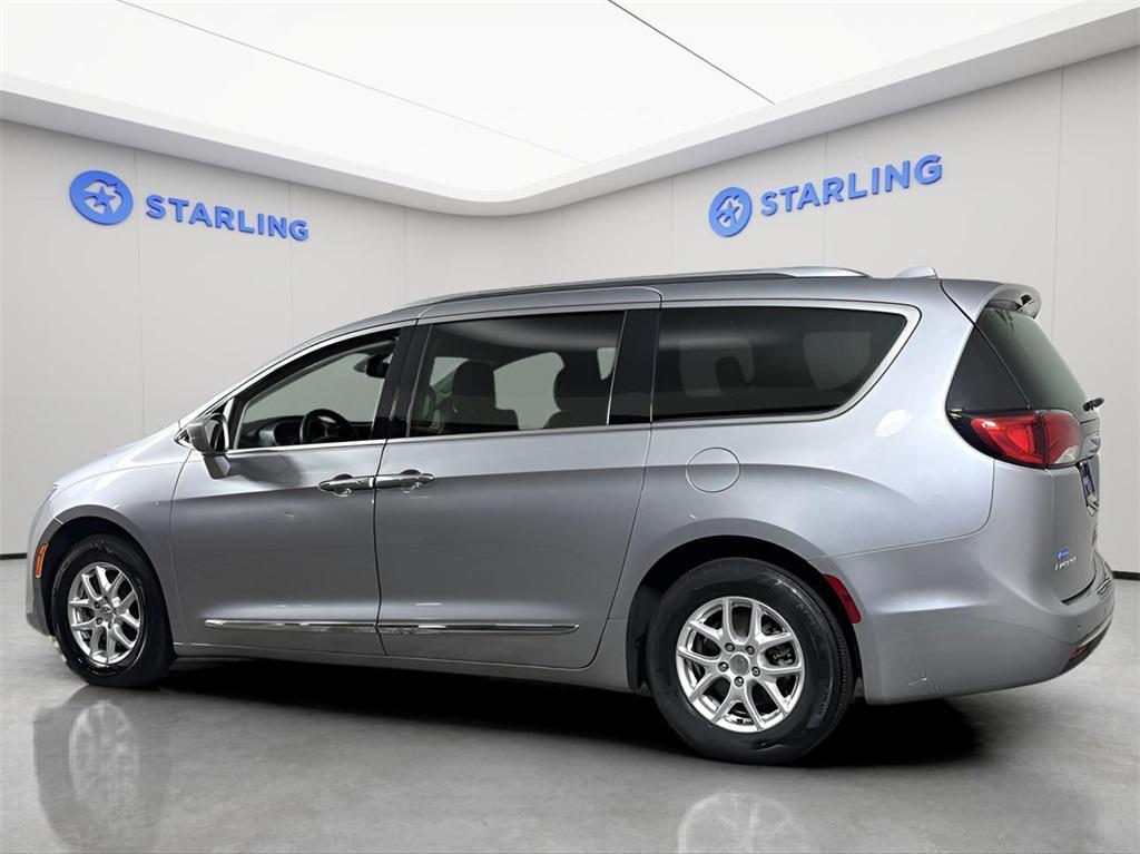 used 2020 Chrysler Pacifica car, priced at $11,650