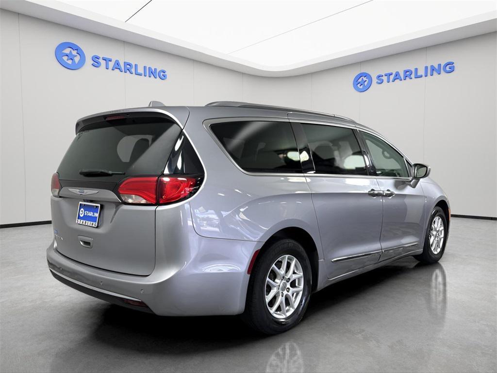 used 2020 Chrysler Pacifica car, priced at $11,650