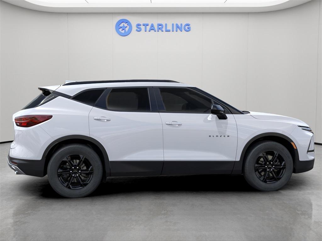 new 2025 Chevrolet Blazer car, priced at $34,022