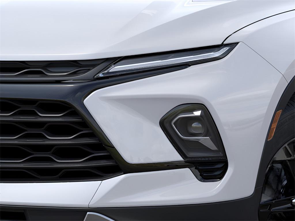 new 2025 Chevrolet Blazer car, priced at $34,022