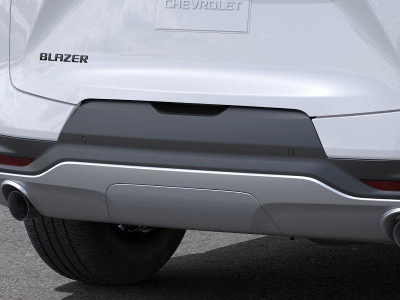 new 2025 Chevrolet Blazer car, priced at $34,022