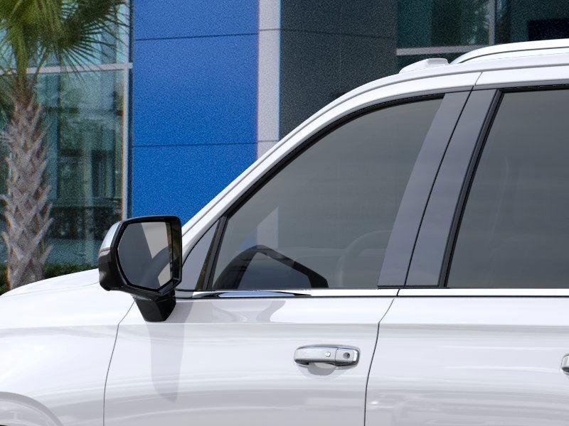 new 2025 Chevrolet Suburban car, priced at $75,656