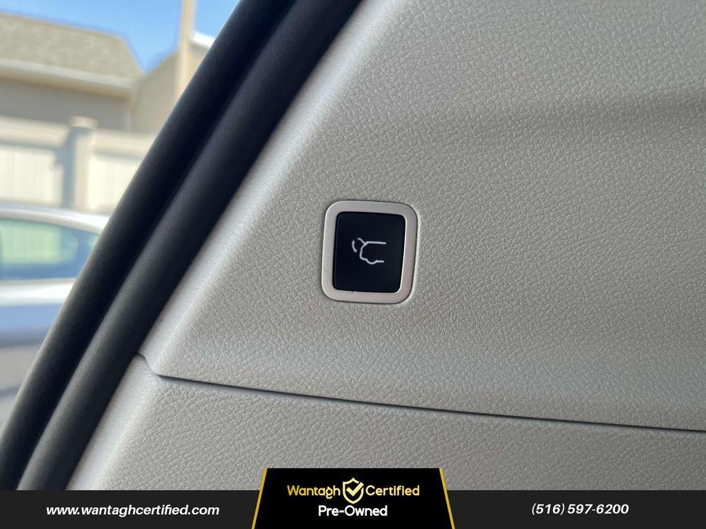 used 2022 Chrysler Pacifica car, priced at $18,475
