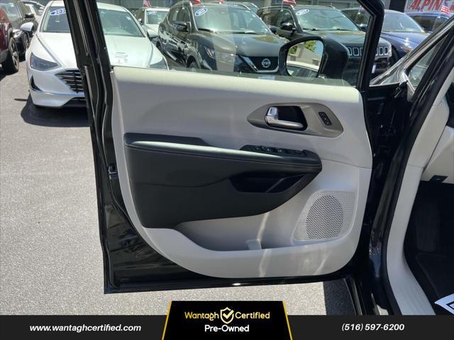 used 2022 Chrysler Pacifica car, priced at $18,475