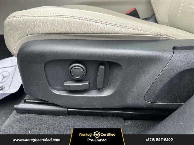 used 2021 Land Rover Range Rover Velar car, priced at $37,295