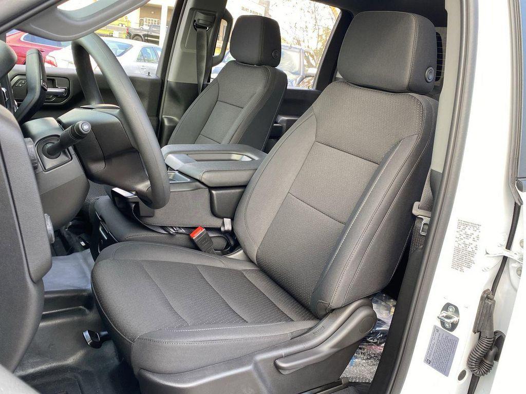 new 2024 Chevrolet Silverado 3500 car, priced at $59,101