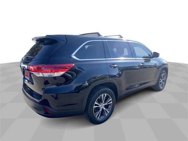 used 2019 Toyota Highlander car, priced at $26,999