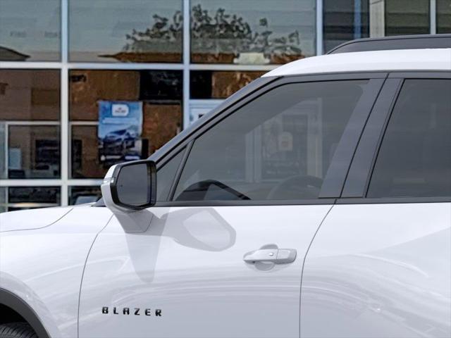 new 2025 Chevrolet Blazer car, priced at $44,454