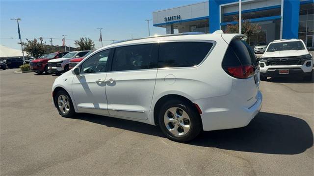 used 2019 Chrysler Pacifica Hybrid car, priced at $30,999