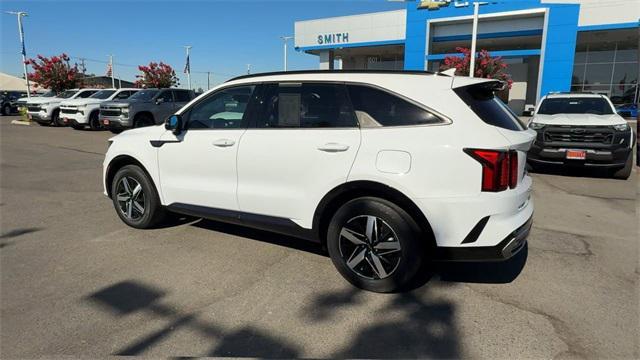 used 2022 Kia Sorento car, priced at $27,999