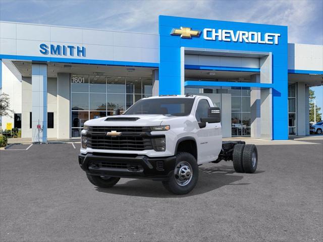 new 2025 Chevrolet Silverado 3500 car, priced at $52,288