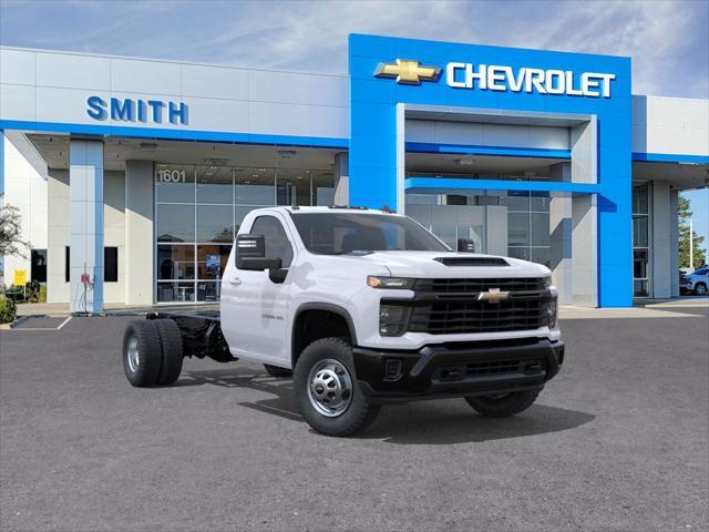 new 2025 Chevrolet Silverado 3500 car, priced at $52,288