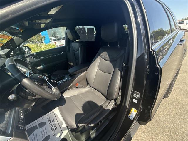 used 2022 Cadillac XT5 car, priced at $38,999