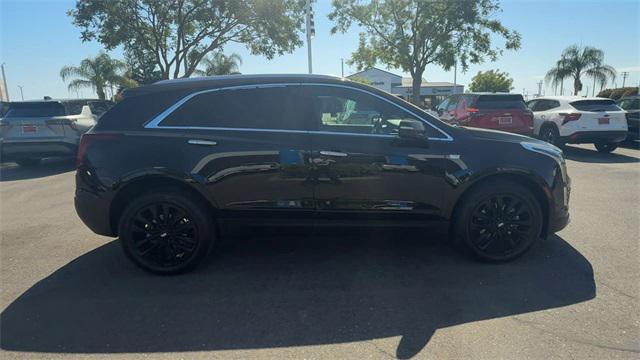 used 2022 Cadillac XT5 car, priced at $38,999