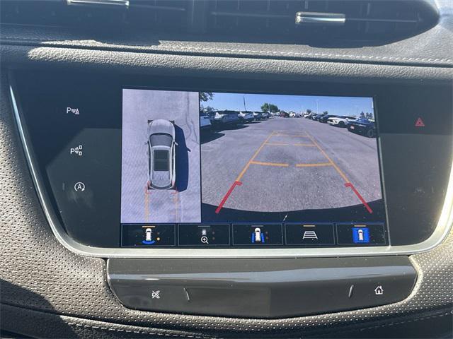 used 2022 Cadillac XT5 car, priced at $38,999