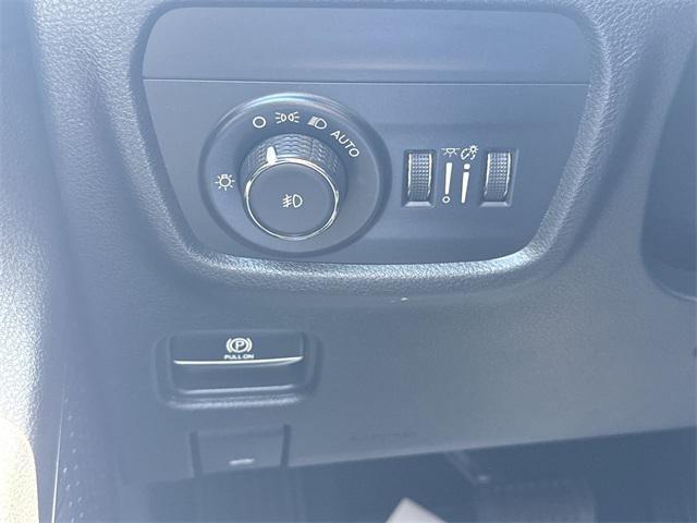 used 2023 Jeep Grand Cherokee L car, priced at $30,999