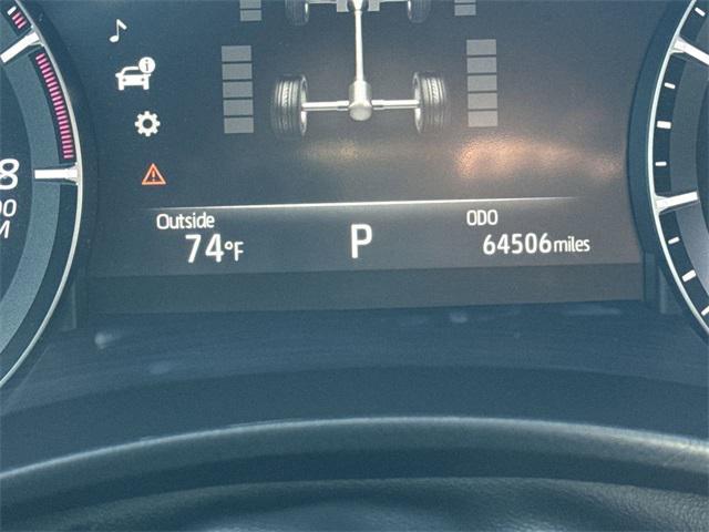 used 2021 Toyota Highlander car, priced at $38,999