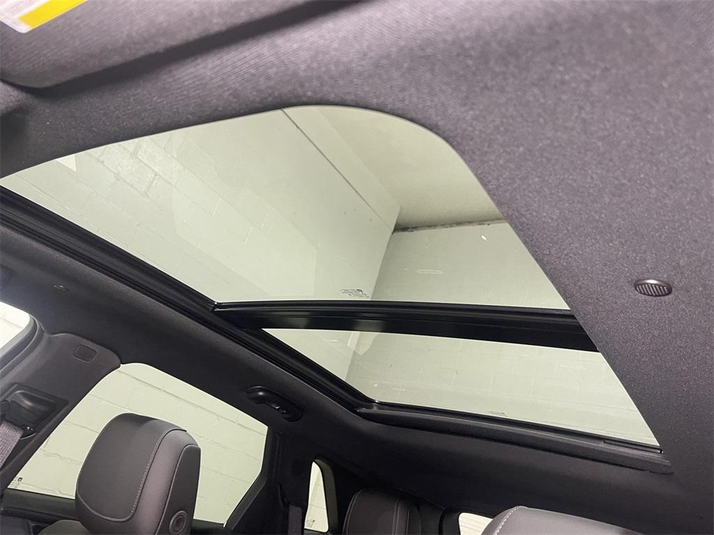 new 2025 Cadillac XT5 car, priced at $57,155