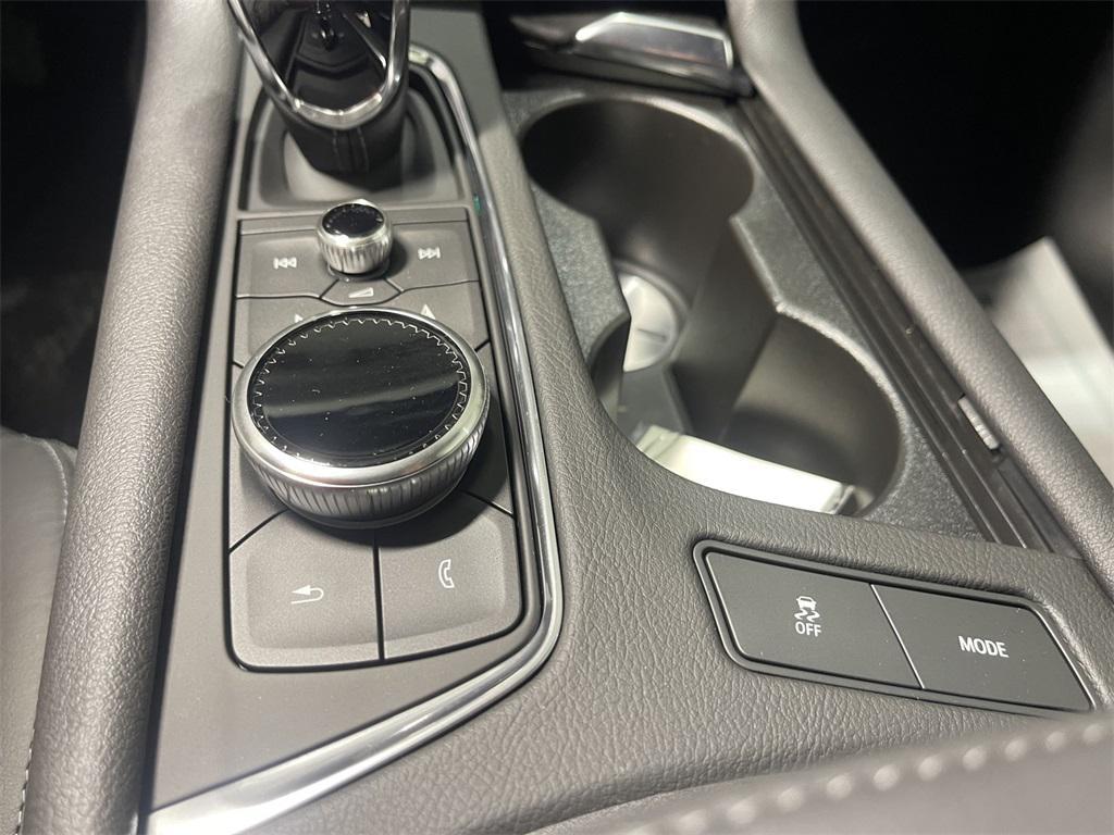 new 2025 Cadillac XT5 car, priced at $57,155
