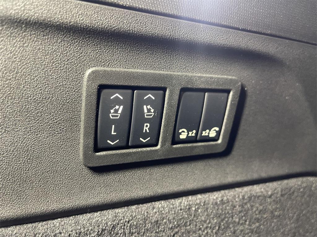 new 2025 Cadillac Escalade IQ car, priced at $137,001