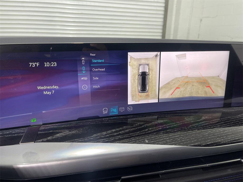 new 2025 Cadillac Escalade IQ car, priced at $137,001