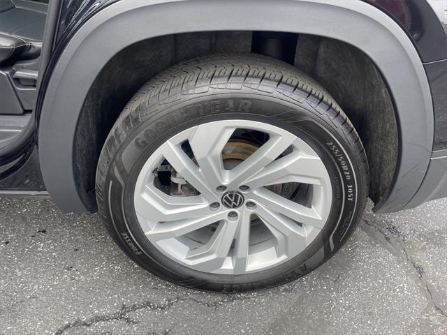 used 2023 Volkswagen Atlas car, priced at $33,990