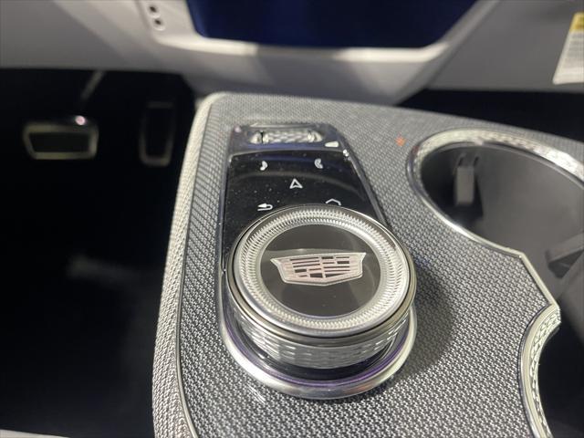new 2025 Cadillac OPTIQ car, priced at $59,015