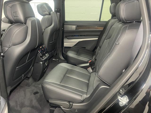 new 2026 Cadillac VISTIQ car, priced at $81,015