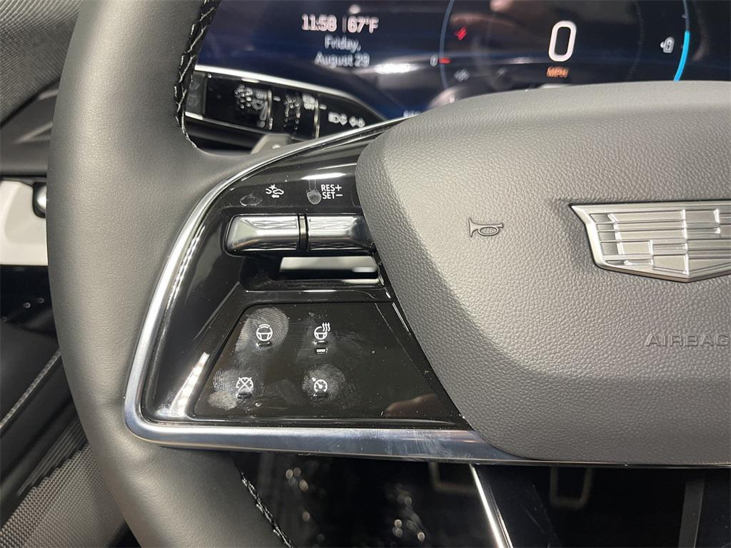new 2025 Cadillac OPTIQ car, priced at $54,865