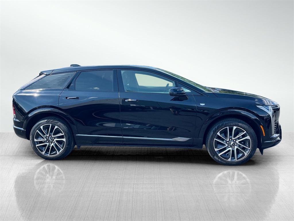 new 2025 Cadillac OPTIQ car, priced at $54,865