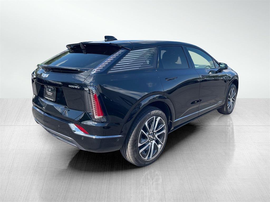 new 2025 Cadillac OPTIQ car, priced at $54,865