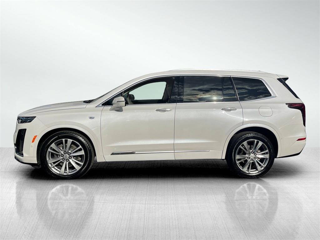 used 2023 Cadillac XT6 car, priced at $38,491